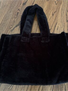 Plush Faux Fur Tote Bag - Black